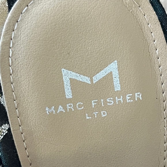 Marc Fisher Women's Tropical Brocade Floral Heeled Sandals - Picture 4 of 13